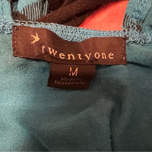 Twenty One Tank Top - Picture 4 of 4